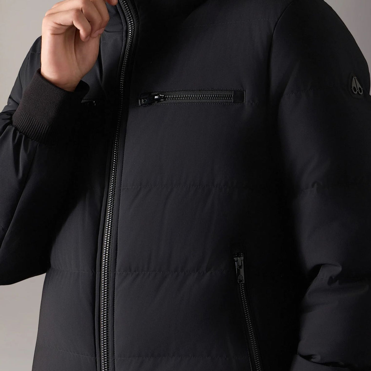 Moose Knuckles Soho Bomberjakke Sort