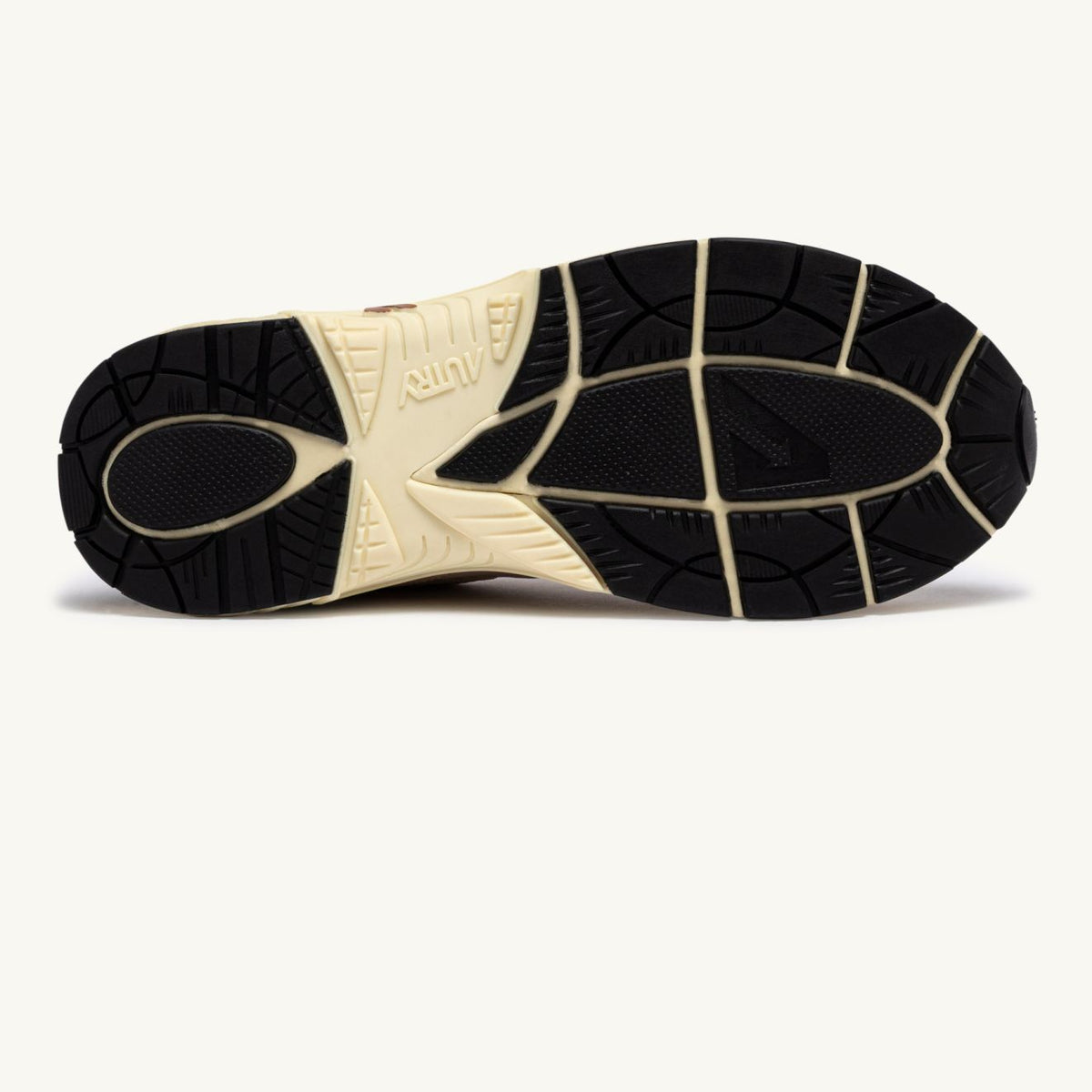 Autry Hyperway Low Sneaker Beige