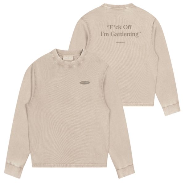 Bram’s Fruit Gardening Distressed Longsleeve T-shirt Beige