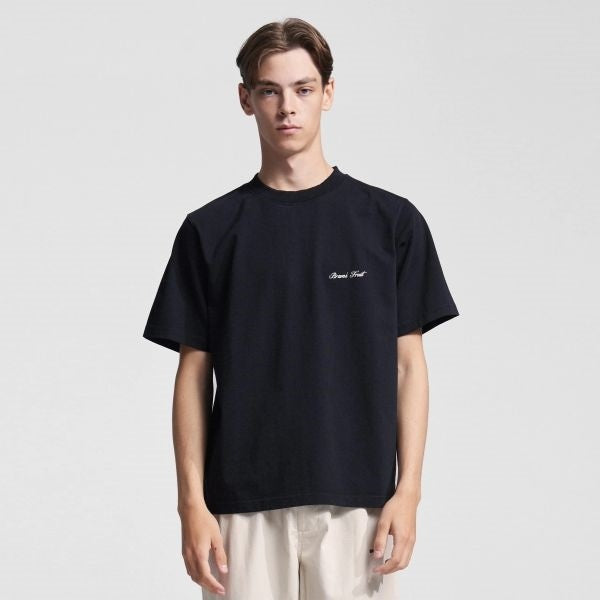 Bram’s Fruit Gardening Label T-shirt Zwart