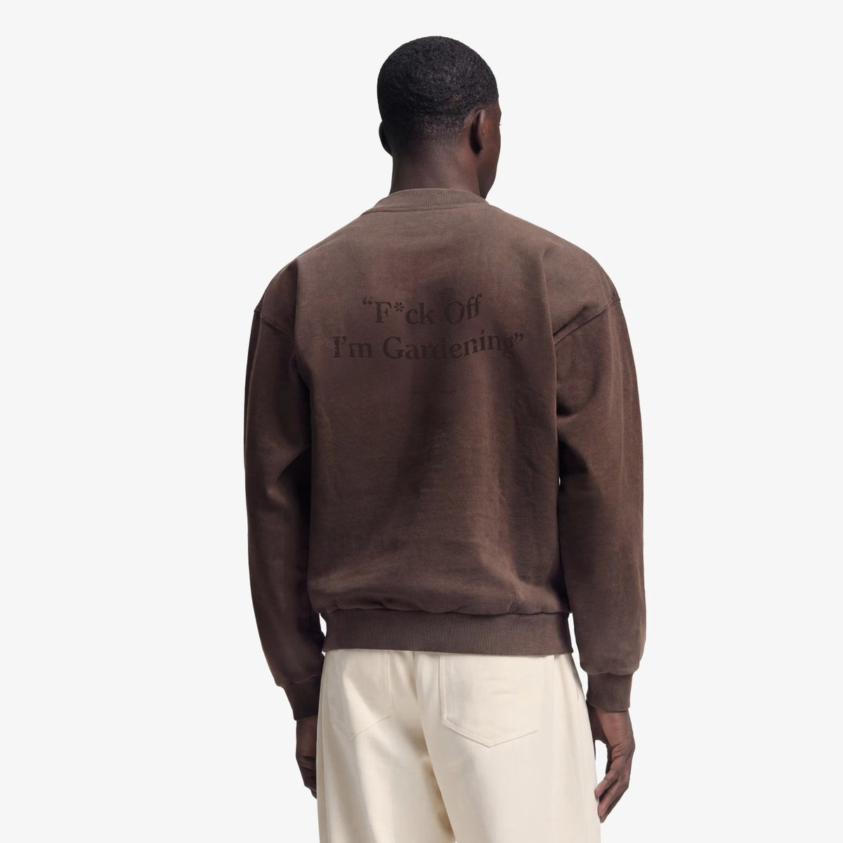 Brams frugthave-sweater med slidt look, brun