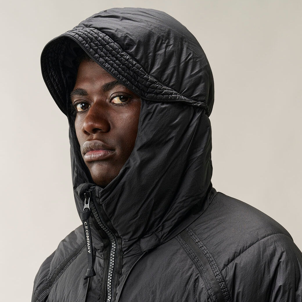 CP Company Down Shield Lens Hooded Puffer Zwart