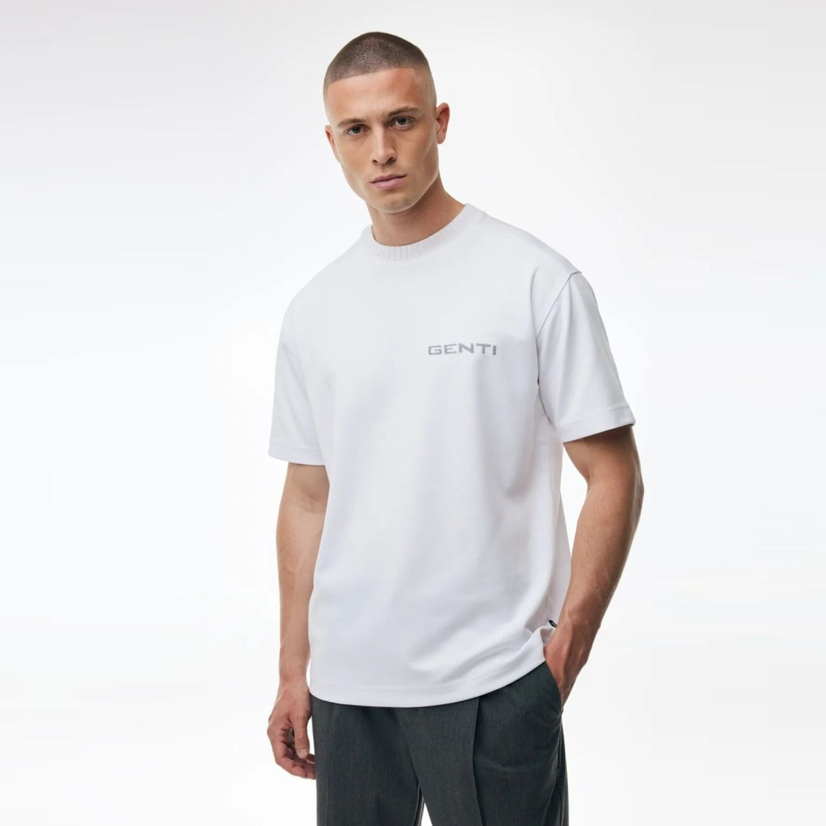 Genti T-shirt med broderet logo hvid