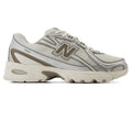 New Balance 740 Sneaker Off White/Bruin