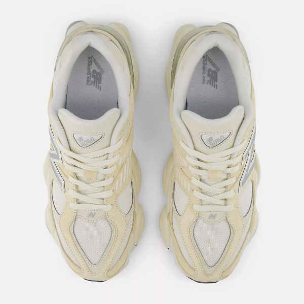 New Balance 9060 Sneaker Off White