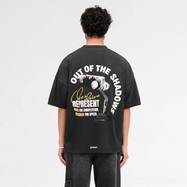 Represent Out Of The Shadows T-shirt Zwart
