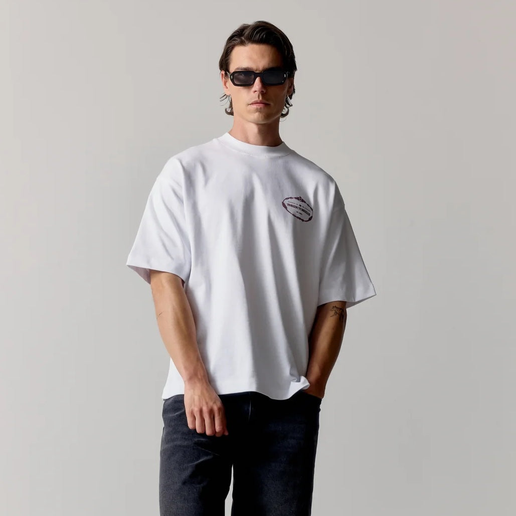The Couture Club Copyright Crest Grafisk T-shirt Hvid