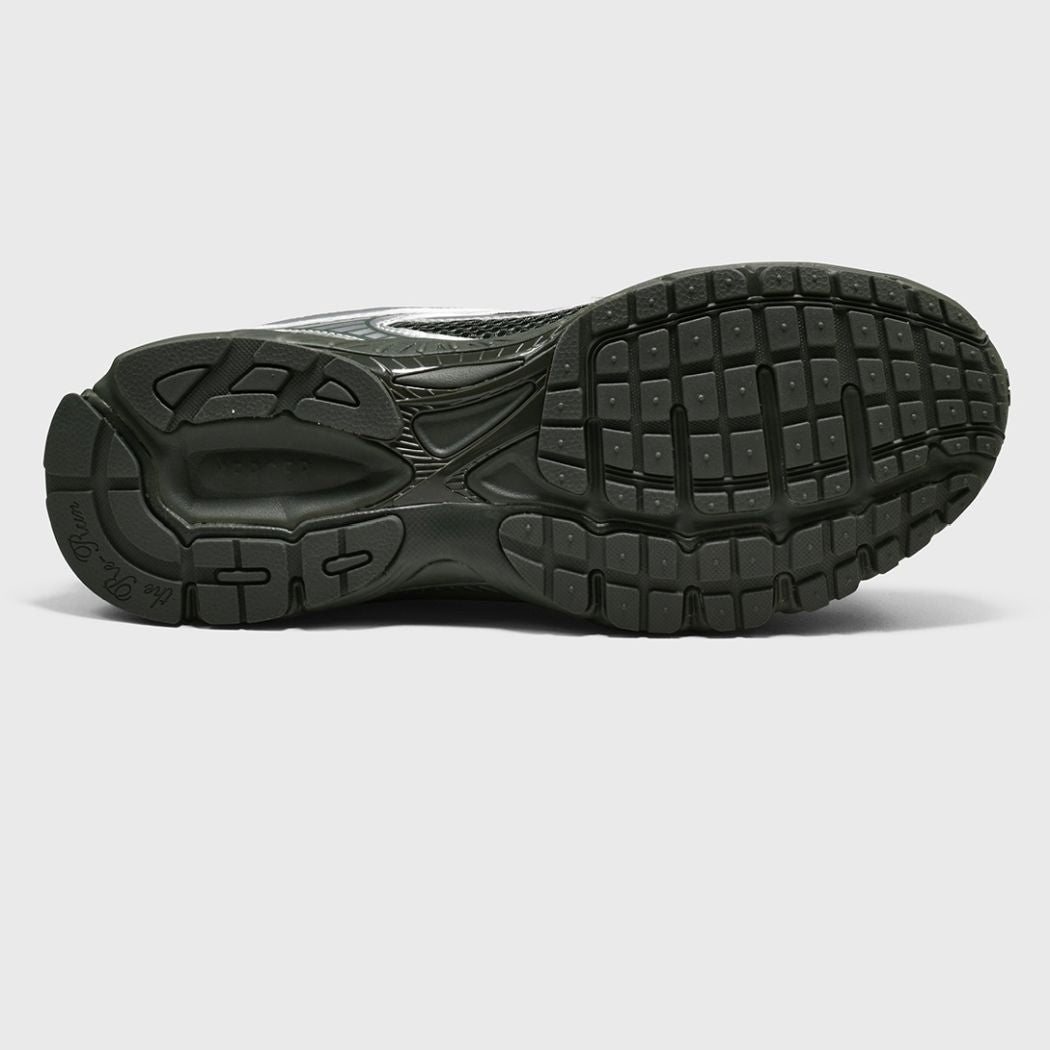 The Mercer Brand The Re-Run Scratched Sneaker Mørkegrøn/Sølv