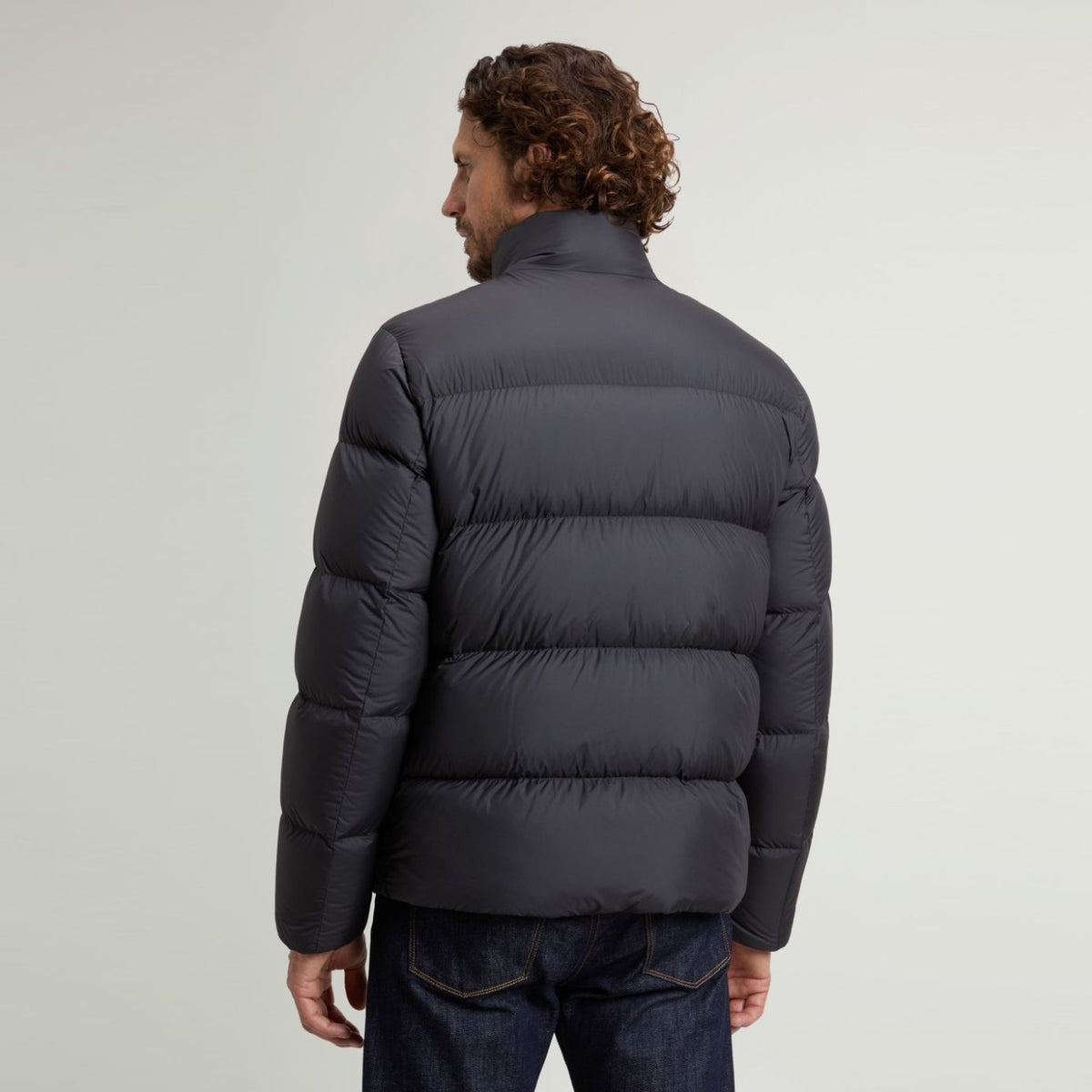 Woolrich Cloud Eagle Puffer Sort