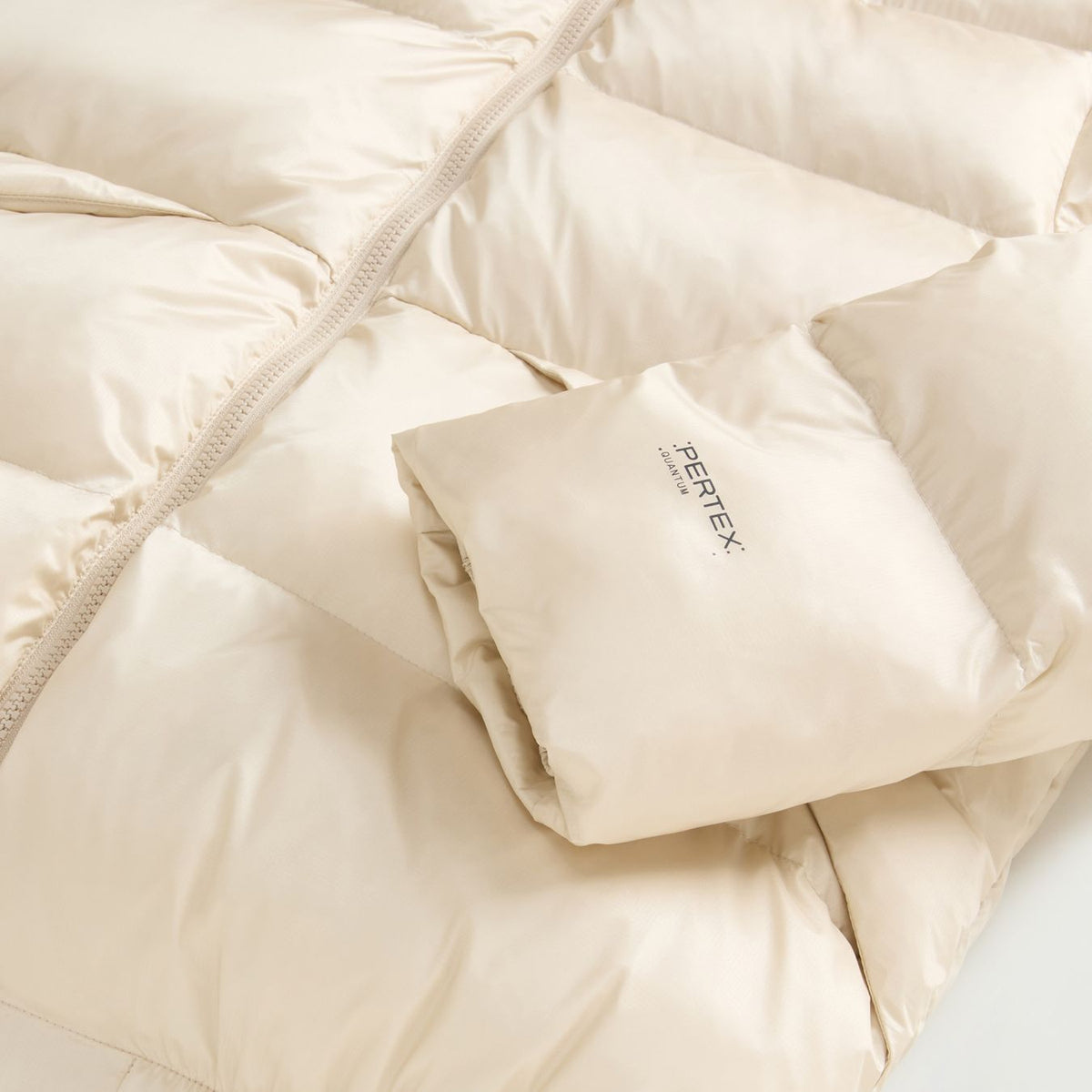 Woolrich Pertex dunjakke beige